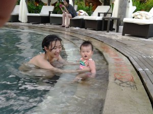 kat enjoying her time in the pool